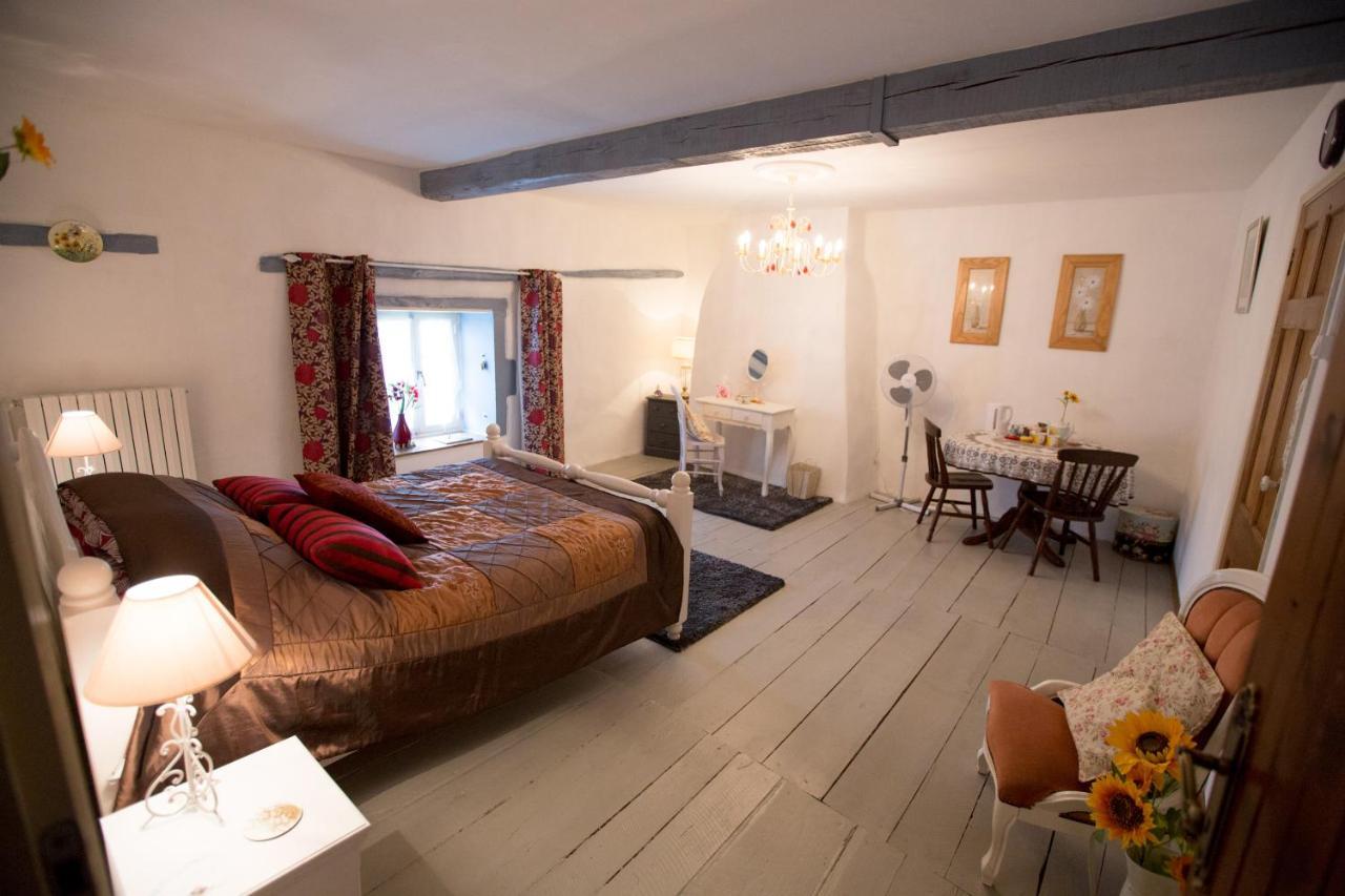 La Maison Des Fleurs Montembœuf Zewnętrze zdjęcie